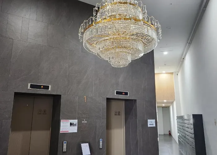Appartement House With The View New Building, In The Heart Of Seoul, Dongdaemun History & Culture Park Station Séoul
